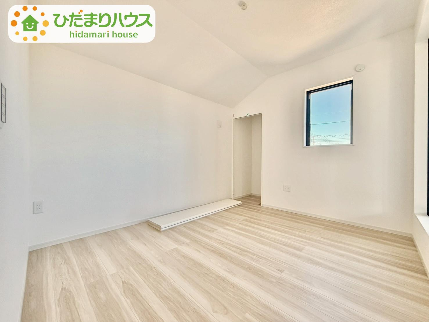 野田市山崎22期　新築戸建　7号棟の洋室|5帖の洋室！白を基調とした開放感あふれるルームデザイン(^^)						
		
