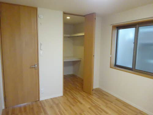 ラサーナ桂の内装