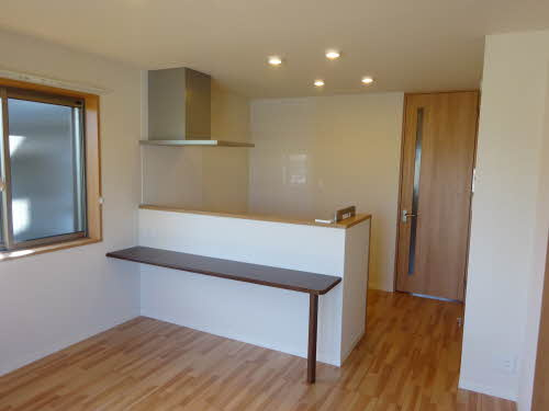 ラサーナ桂の居間・リビング