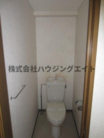 ひたちなか市外野１丁目の賃貸マンションのトイレ
