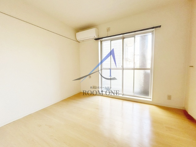 ウィンベルソロ曳舟第２の居間・リビング|洋室のお部屋です。