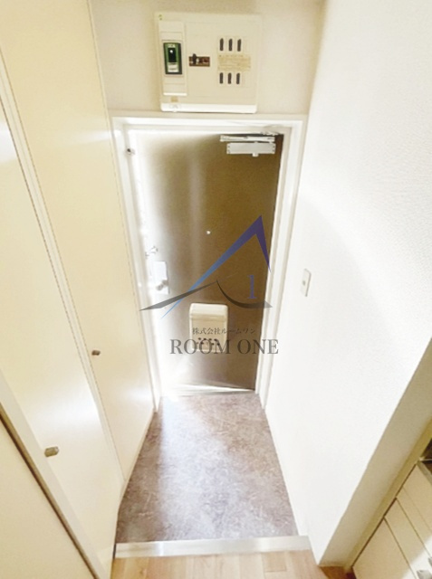 ウィンベルソロ曳舟第２の玄関|玄関です。