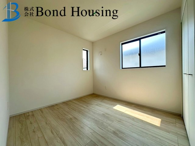 竹の台小学校まで徒歩5分　竹の台1期全3棟　2号棟の外観