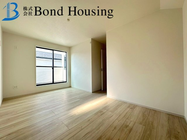 竹の台小学校まで徒歩5分　竹の台1期全3棟　2号棟の独立洗面台