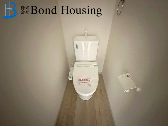 竹の台小学校まで徒歩5分　竹の台1期全3棟　2号棟の居間・リビング