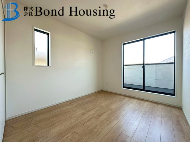 LDK21帖以上確保　上級グレード建売　竹の台1期全3棟　1号棟の玄関