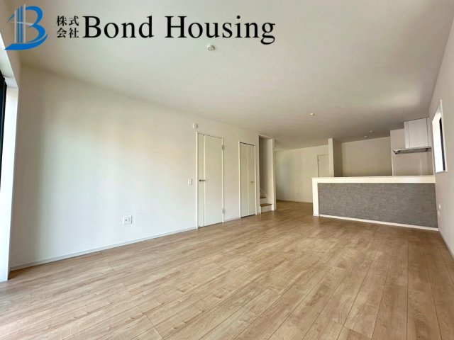 LDK21帖以上確保　上級グレード建売　竹の台1期全3棟　1号棟の洋室