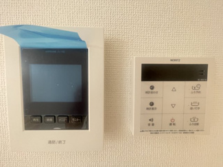 【セキュリティ】 | 沖縄市大里4期（全4棟）ラスト2号棟 | 2号棟　TVモニター付きインターフォン♪ワンタッチ給湯設備♪
