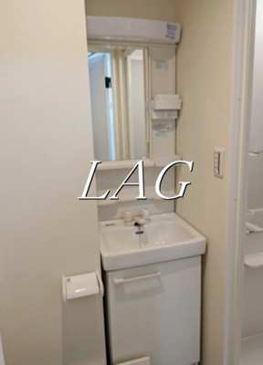 【洗面所】 | パル中川 | 洗面台です。