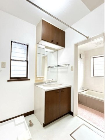 【独立洗面台】 | 熊谷市新堀新田　中古戸建