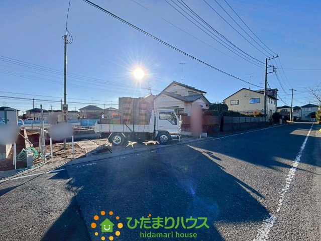 羽生市南羽生1丁目　新築一戸建て　01　アイタウンの駐車場|2025/11/17　撮影