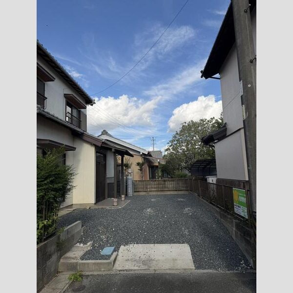 小坂井町才ノ木貸家のバルコニー