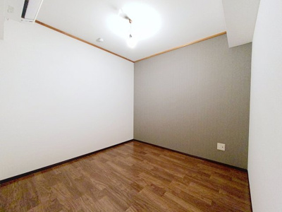 【寝室】 | ソレイユ廣川