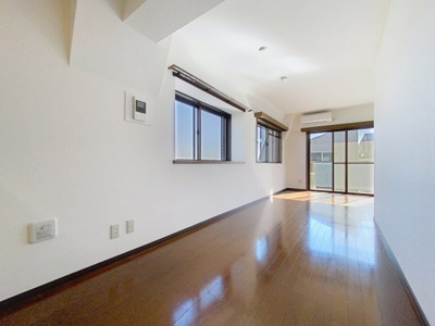 【居間・リビング】 | ソレイユ廣川