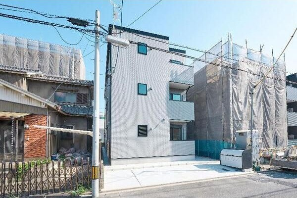 CRASTINE弥次ヱ町4丁目A棟