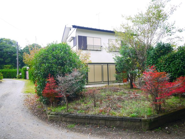 大網白里市清名幸谷　中古戸建の外観|内外装リフォーム令和6年10月 駐車2台可 都市ガス 隣地に家がなく家庭菜園バーベキューが可能です 
