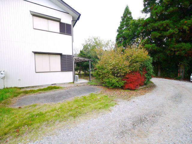 大網白里市清名幸谷　中古戸建の庭|内外装リフォーム令和6年10月 駐車2台可 都市ガス 隣地に家がなく家庭菜園バーベキューが可能です 