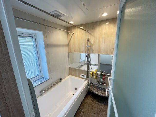 明石市二見町西二見駅前３丁目戸建の浴室