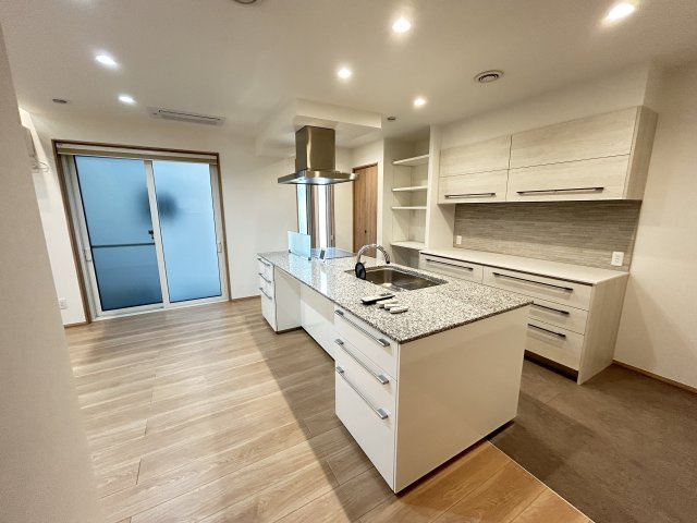 明石市二見町西二見駅前３丁目戸建のキッチン