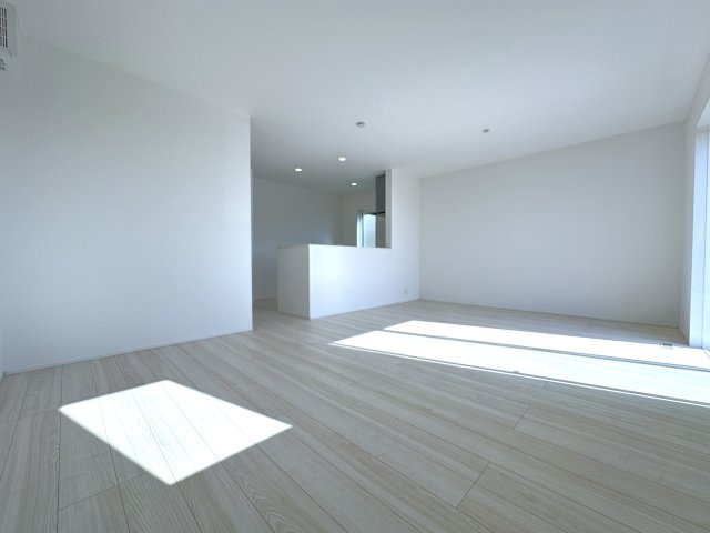 神戸市垂水区霞ヶ丘3丁目新築戸建の居間・リビング