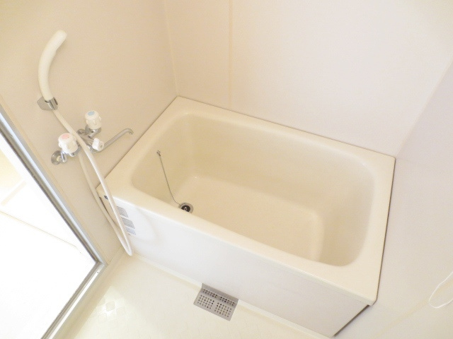 メナーフジの浴室