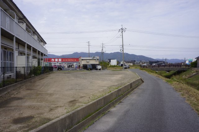 斐川町富村　売土地　建築条件無し　約137坪！の外観