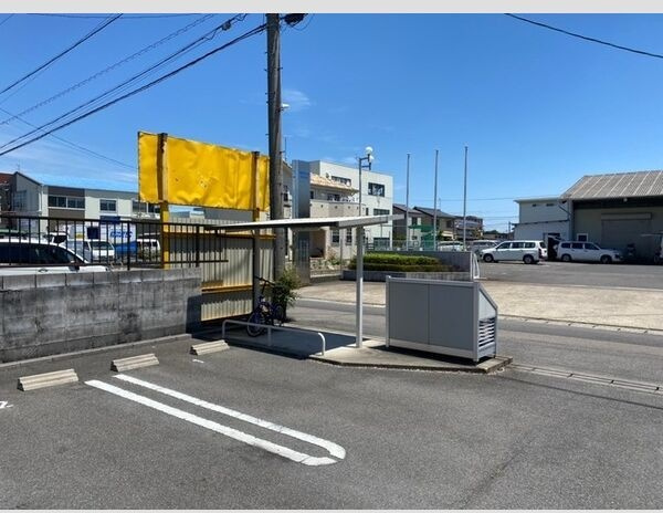 フラットアイランドの駐車場