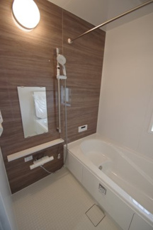 【内観：施工例】 | 【仲介手数料無料！！】府中市日新町3丁目　新築戸建て（全9棟）H号棟　5490万円 | 浴室暖房・乾燥・涼風・換気