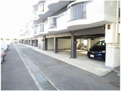 【駐車場】 | フラット34茨木