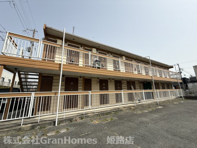 姫路市網干区北新在家のハイツの外観