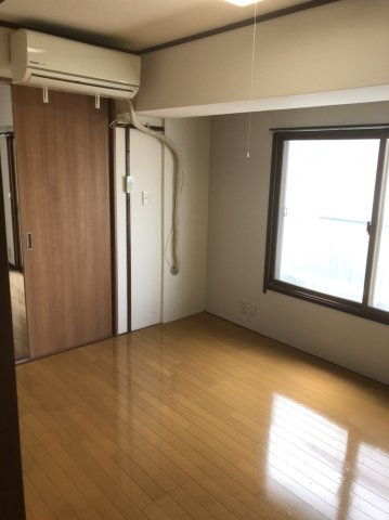 【寝室】 | フォレストハイツ