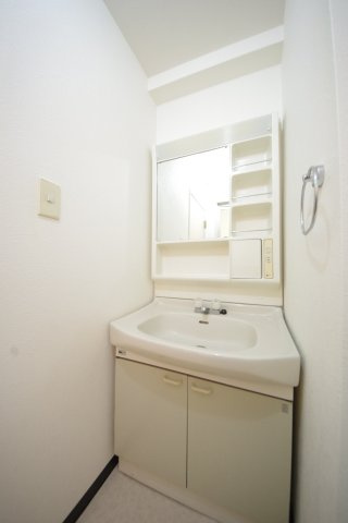 【独立洗面台】