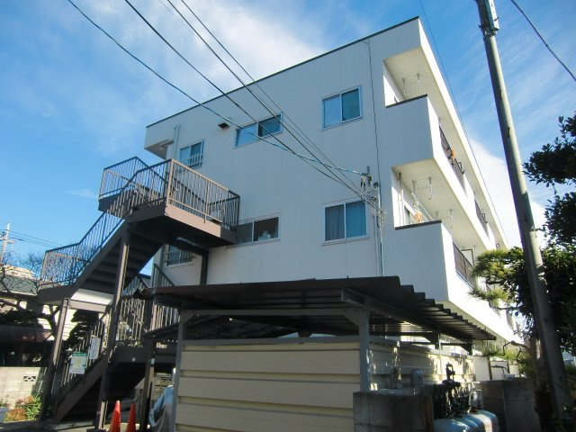 バレー中浦和の外観