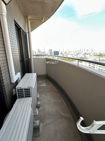 【バルコニー】