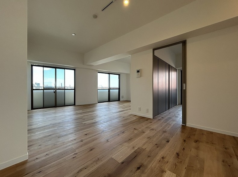 【居間・リビング】