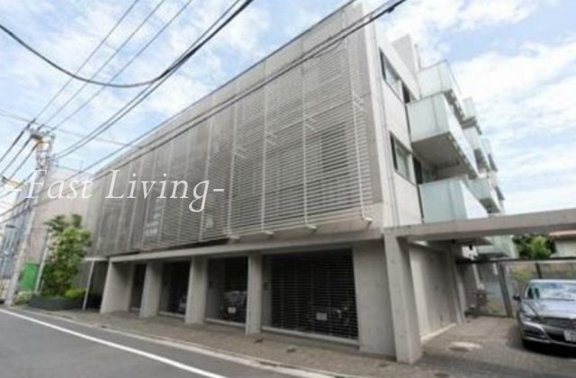 神楽坂南町ハウスのエントランス