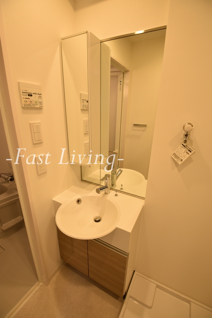 GRAN PASEO神田駅前の洗面所