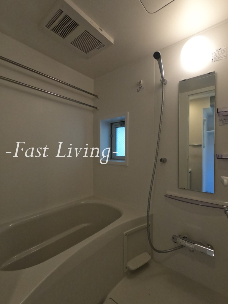 ASTILE四谷の浴室