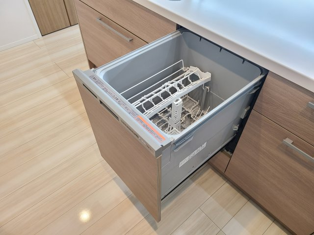 浦和区岸町4丁目戸建の設備|★ビルトイン食洗器を設置しています★