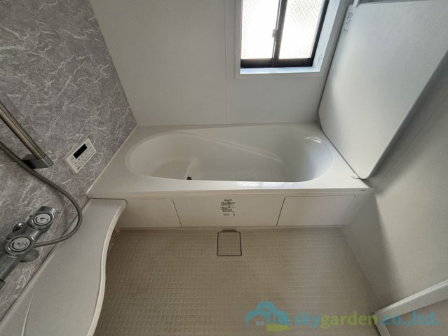 平塚市東中原2丁目　中古戸建の浴室