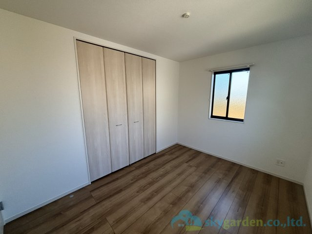 平塚市東中原2丁目　中古戸建の洋室