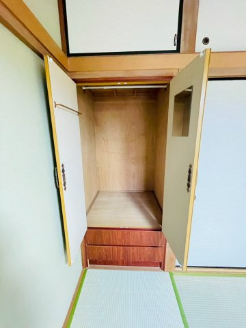 狭山市狭山台1丁目　中古戸建の収納|1/30　撮影