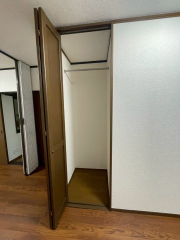 狭山市狭山台1丁目　中古戸建の収納|1/30　撮影
