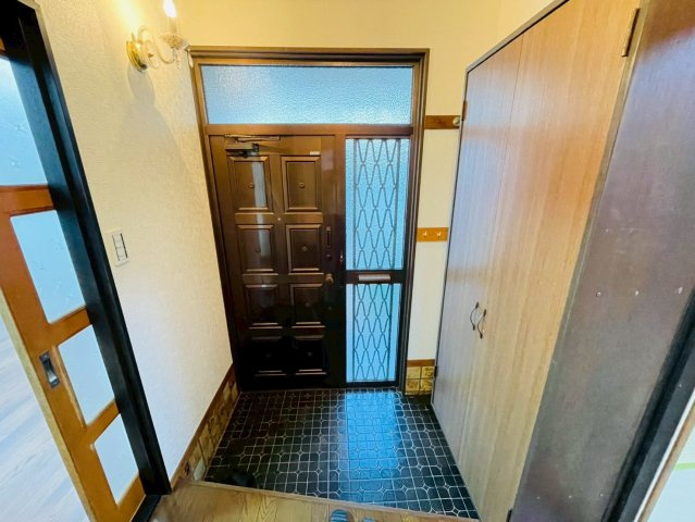 狭山市狭山台1丁目　中古戸建の収納|1/30　撮影