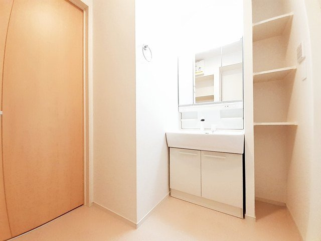 ロイヤルパーク東上野の洗面所