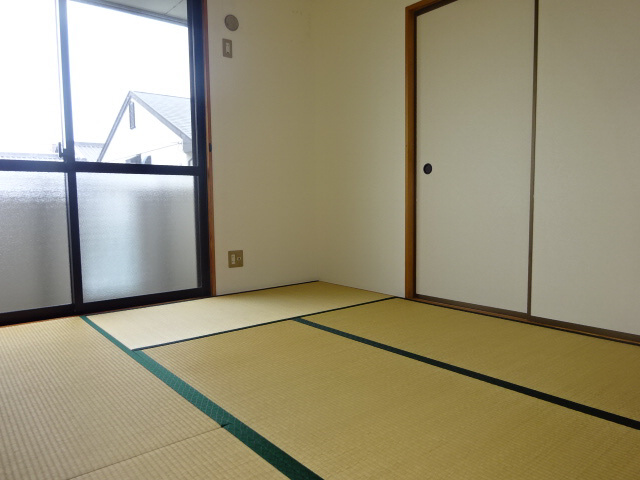 セジュール清水 Ａ棟の寝室