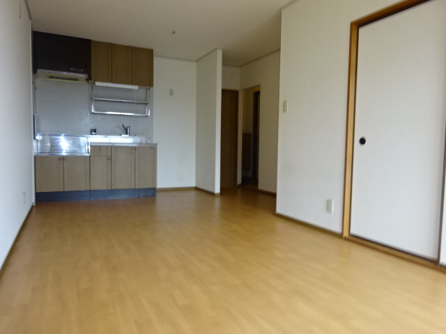 セジュール清水 Ａ棟の居間・リビング