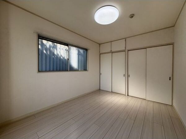 I　Cube玉造の寝室