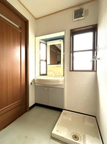 【独立洗面台】 | 熊谷市千代　中古戸建