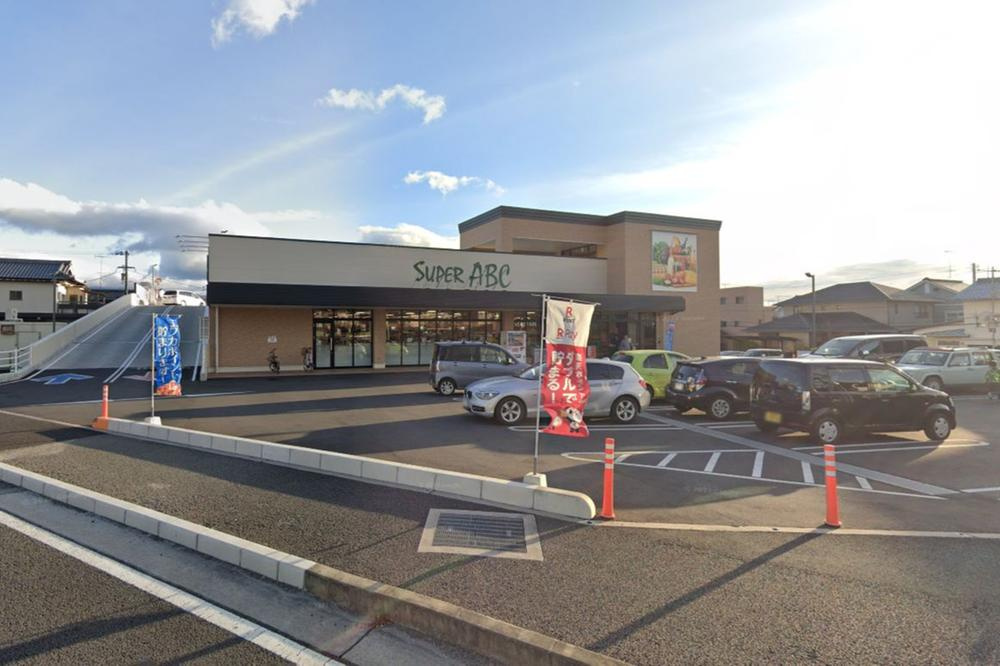 LAVIE　水泥2501の駐車場